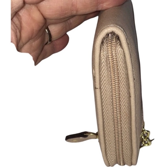 Jessica Simpson Zip Around Wristlet Wallet NWT - Picture 6 of 7